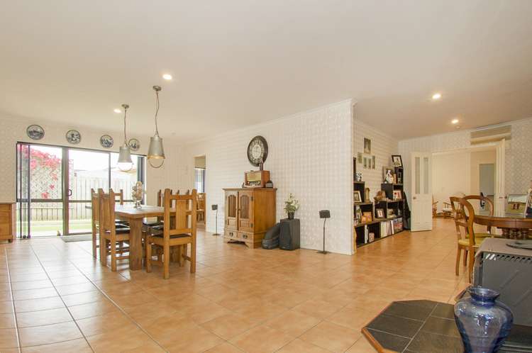 51 Cholmondeley Crescent Whitianga_4