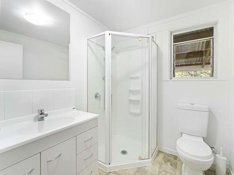 10 Lilburn Crescent Massey_38