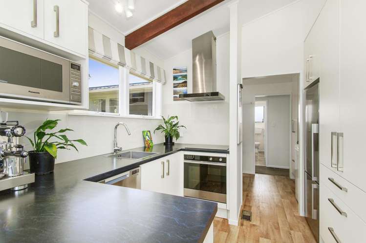 10 Hallewell Crescent Johnsonville_4