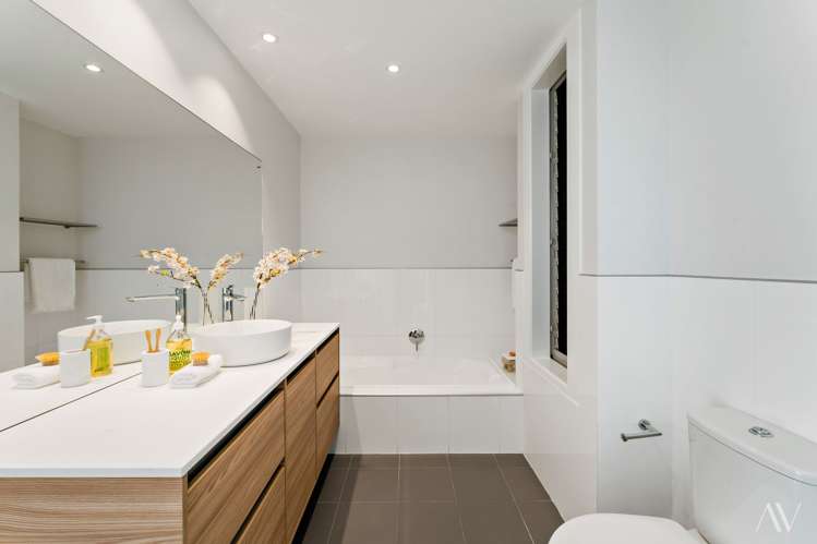 39 English Oak Drive Schnapper Rock_40