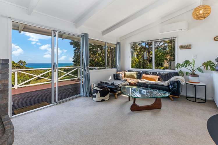 13 Te Ahuahu Road Piha_8
