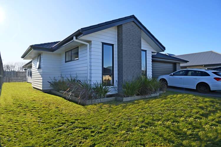 39 Huka Heights Drive Rangatira Park_2
