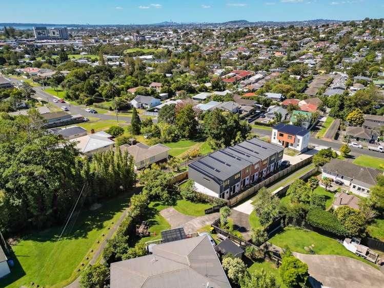 2/37 Ambler Avenue Glen Eden_18