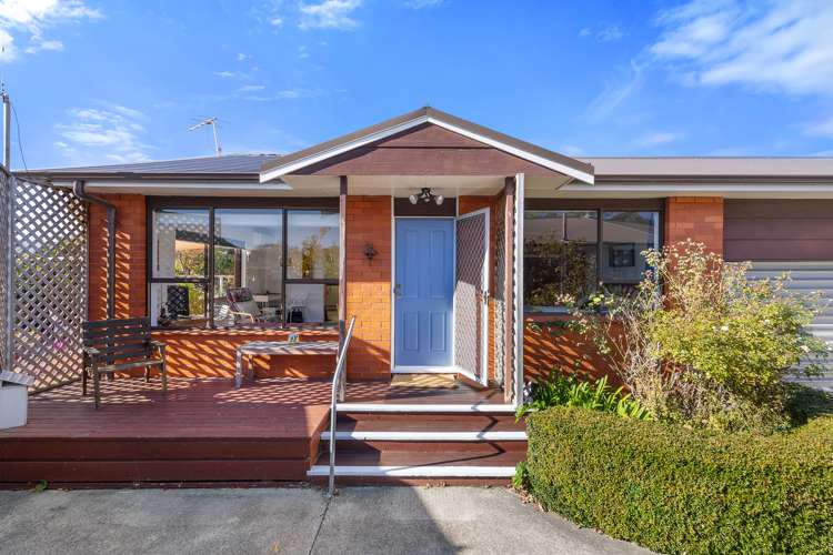 32B Laing Crescent Heathcote Christchurch City Houses for Sale