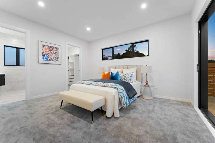 6 Barrel Crescent Swanson_13