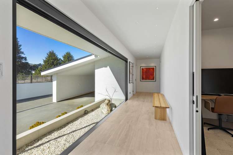 82 Princes Drive Britannia Heights_17