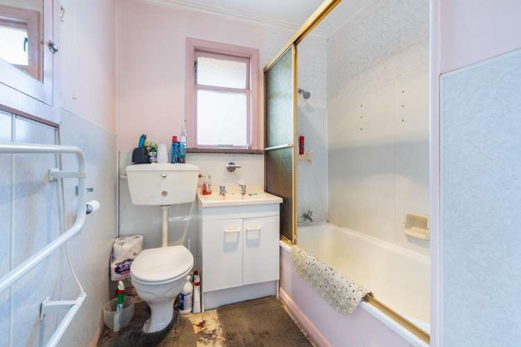 17 Bryant Street Kenmure_17