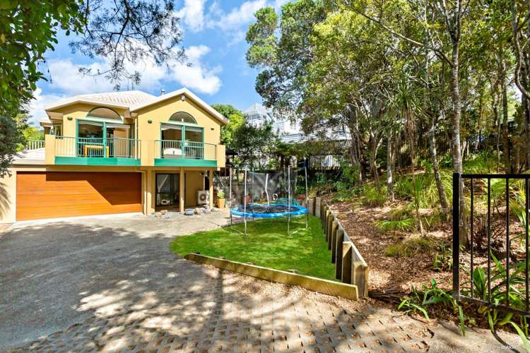 61a Cliff Road Torbay_16