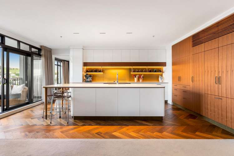 8C/36 James Cook Crescent Remuera_3