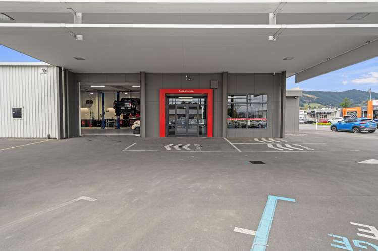 10 and 12 McGlashen Avenue Richmond_7