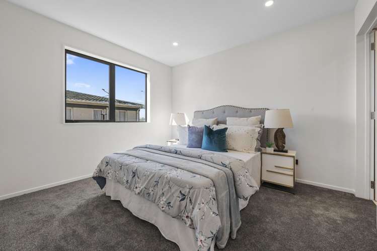 5/32 Bradbury Road Botany Downs_9