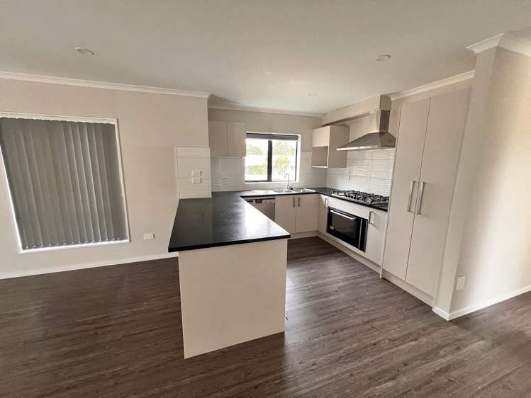 42 Buller Crescent Manurewa_16