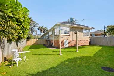 1/123A Campbell Road_1