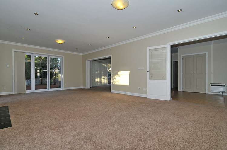 48 Wai-Iti Crescent Woburn_3