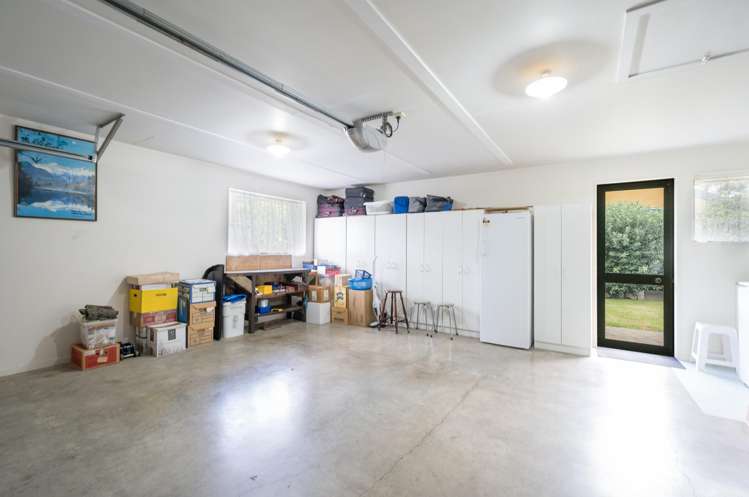 42 Appaloosa Avenue Richmond_24