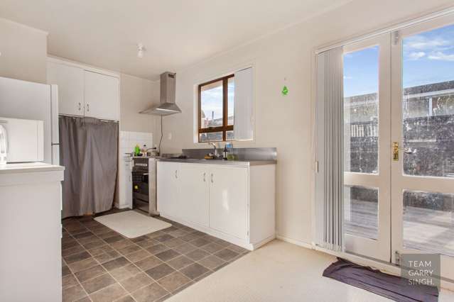 1/41 Challen Close Conifer Grove_3