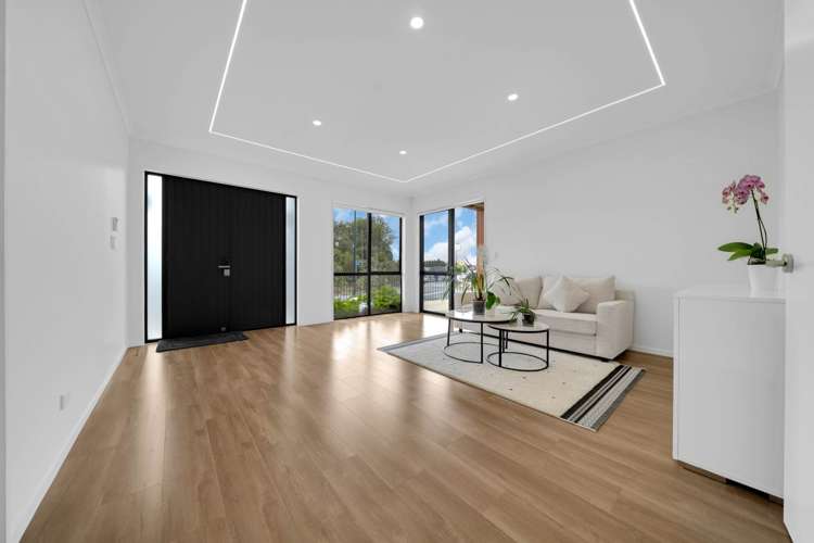 69 Koromeke Street Flat Bush_5