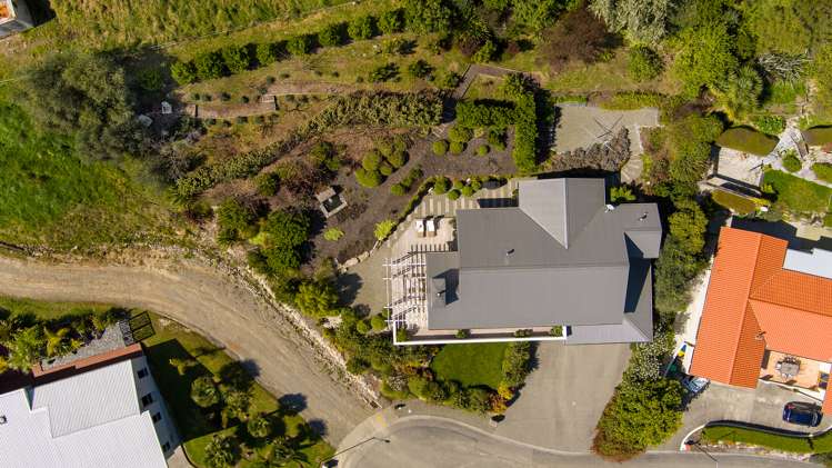 24 Hillplough Heights Richmond_30