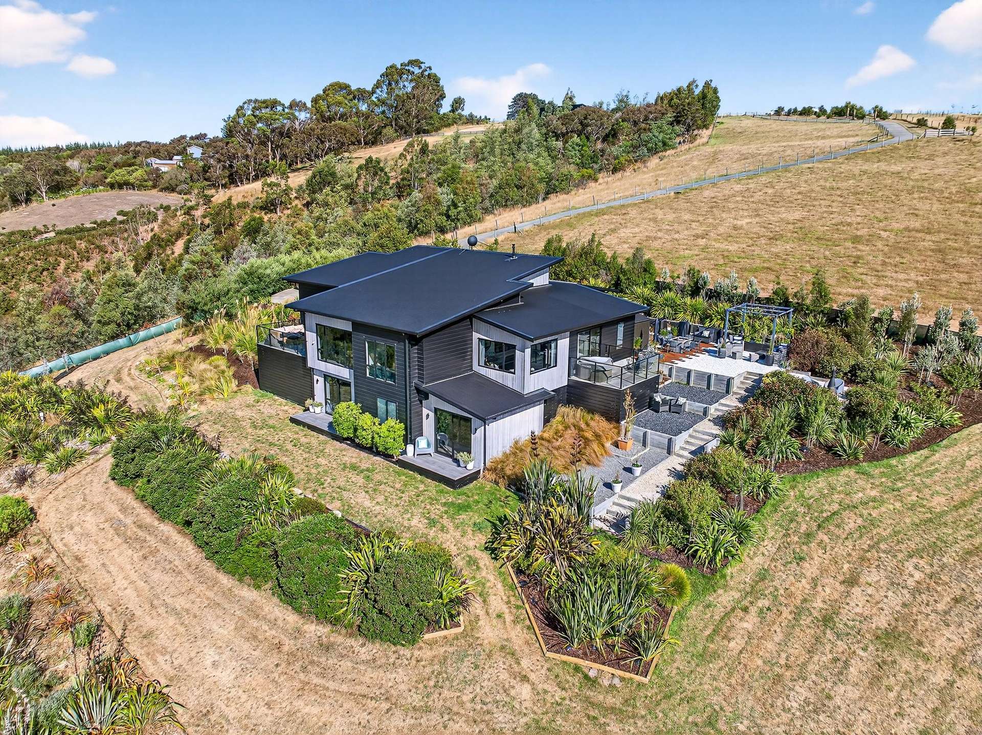 12 Airstrip Ridge Parkvale_0