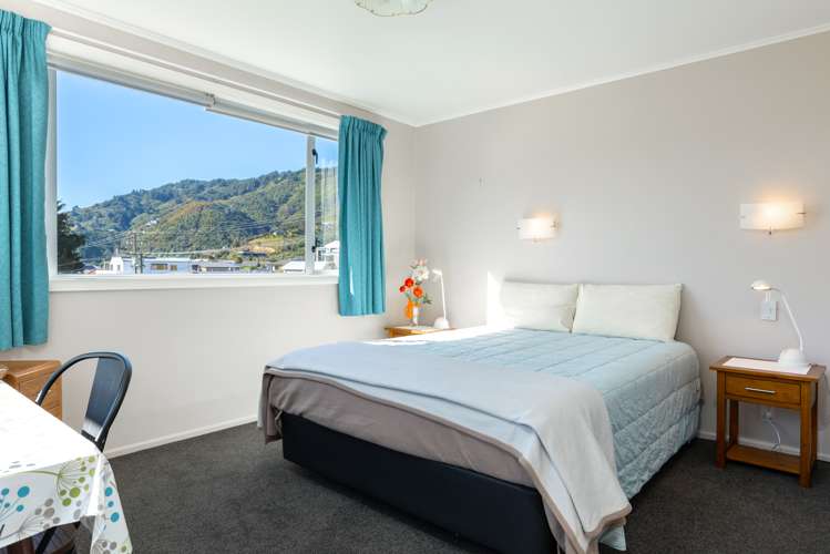 48 Beach Road Waikawa_13