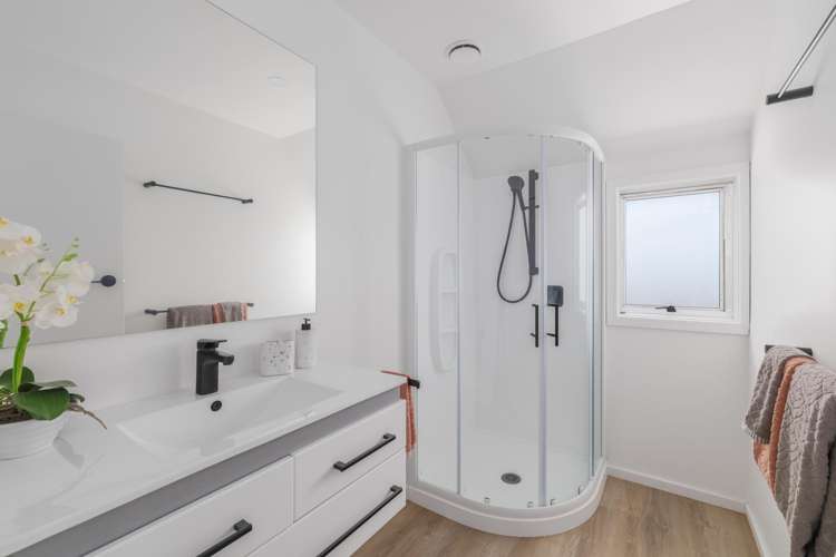 1/17 Geraldine Street Edgeware_7