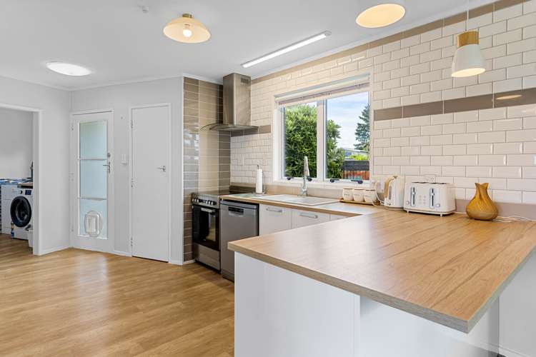 28 Waianiwa Place Tokoroa_6