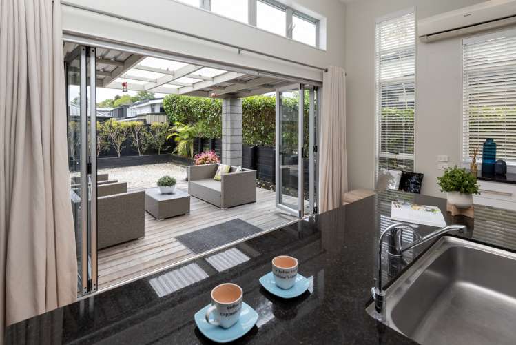 12 Tranquility Rise Mellons Bay_13