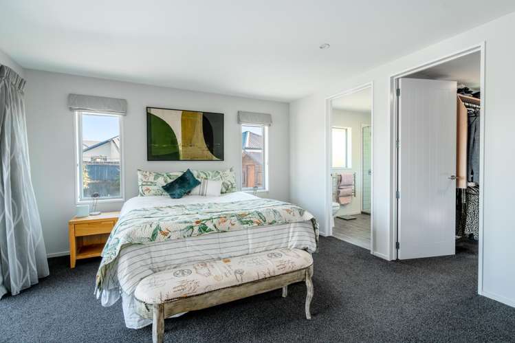 6 Mullion Lane Burwood_10