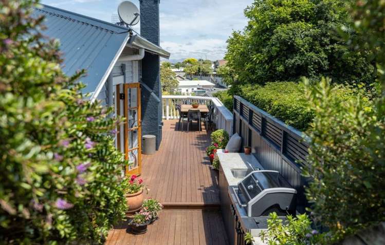 6 Harvey Road Bluff Hill_13