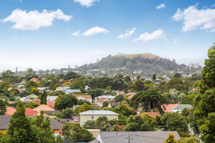 2F/3 Keystone Avenue Mt Roskill Auckland City Houses for Rent