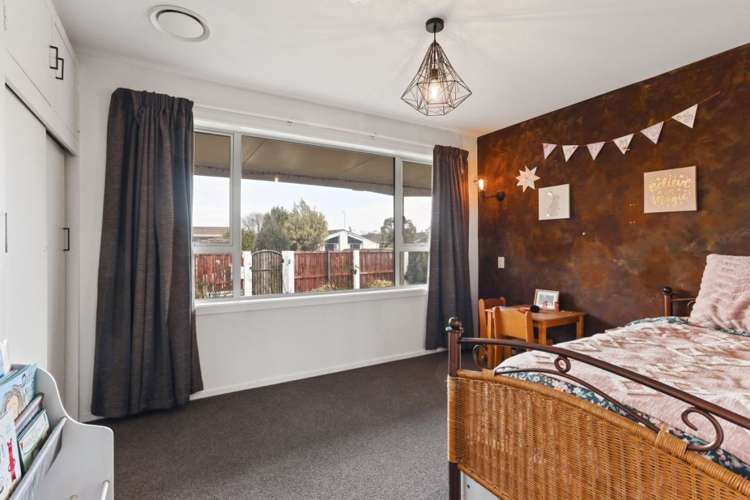 8 Gibbs Drive Woodend_13