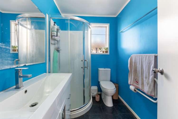 436 Roscommon Road Clendon Park_9