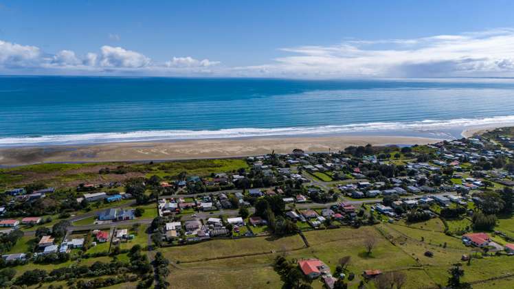 74 Takahe Road Ahipara_16