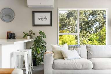 3/6 Richards Avenue_2