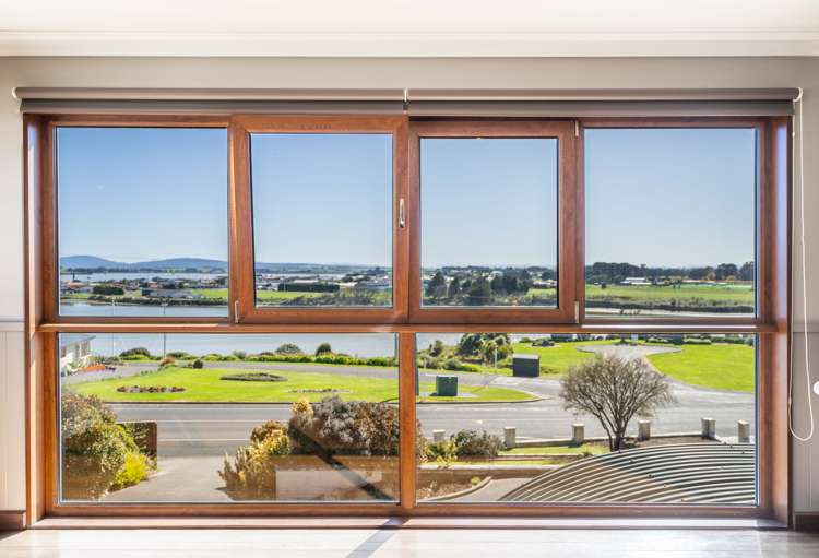 2 David Street Riverton_1