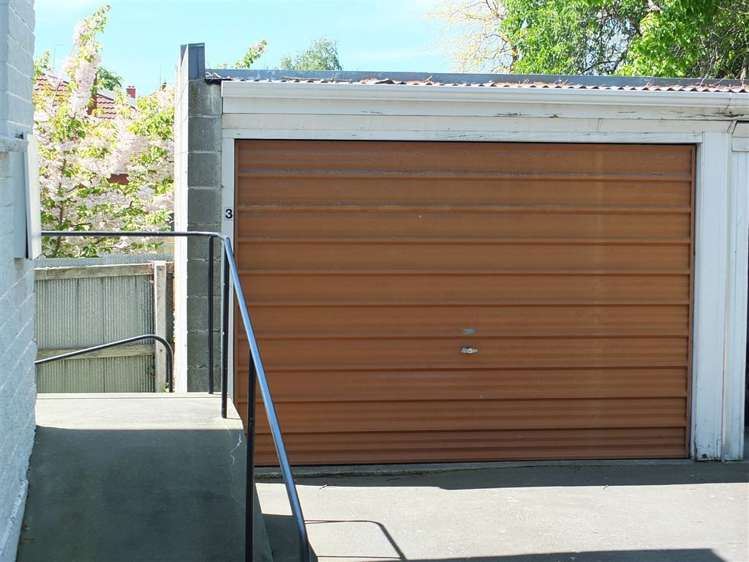 3/9 Park Lane Highfield_13