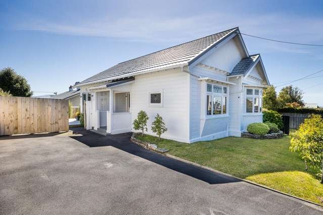 Stylish Renovated Bungalow