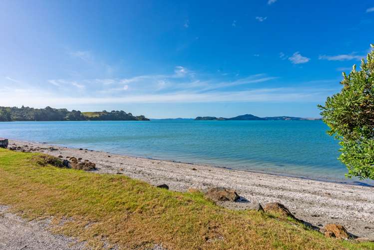 1459 Clevedon Kawakawa Road Kawakawa Bay Manukau City Houses for Sale One Roof