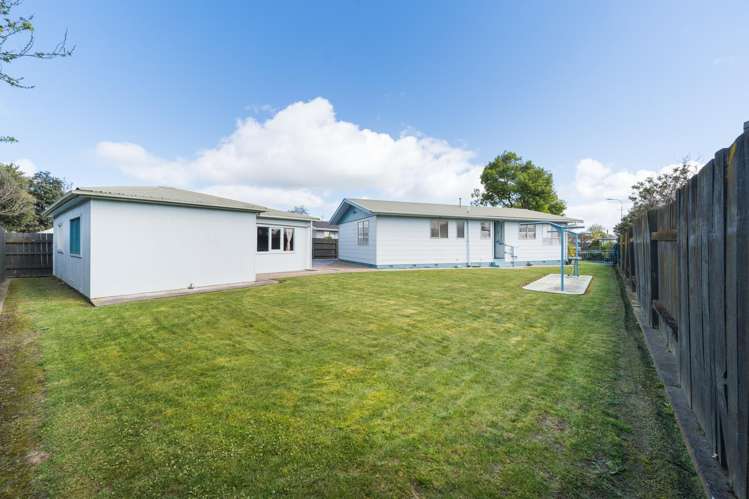 8 Forbes Place Kelvin Grove_23