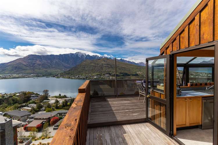 9 Miners Lane Queenstown_21