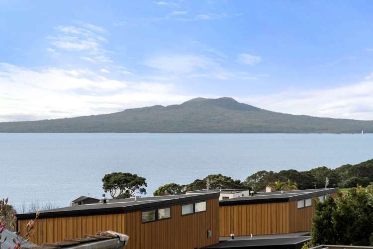 1/95 Aberdeen Road Castor Bay_2