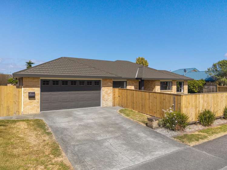 136 Guildford Drive Paraparaumu Beach_15