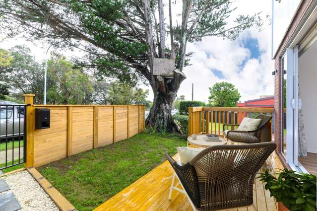 1/61 Glenview Road Glen Eden_2