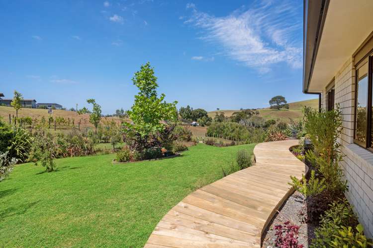 91 Mount Albion Rise Taupaki_19