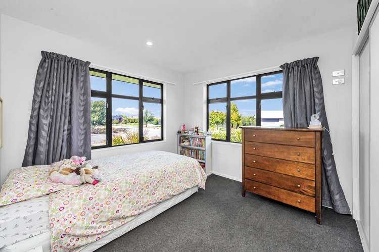 1 Leonie Lane West Melton_11