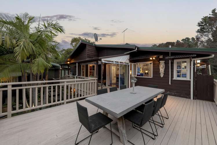 41 Tanglewood Place Cockle Bay_28