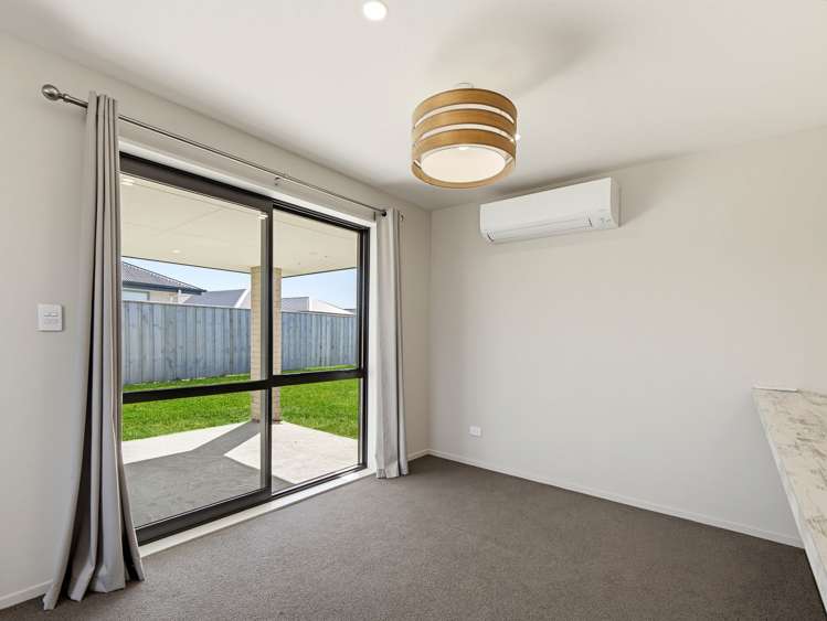 75 Hilton Drive Amberley_11