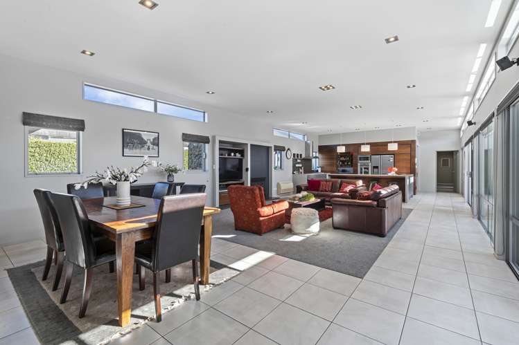 21 Croftwood Lane Harewood_18