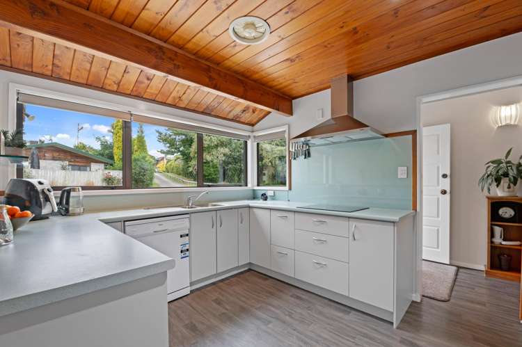 19b Peachgrove Terrace Hillcrest_9