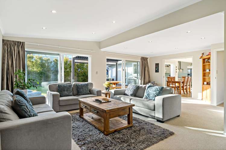 37 Maygrove Drive Orewa_8